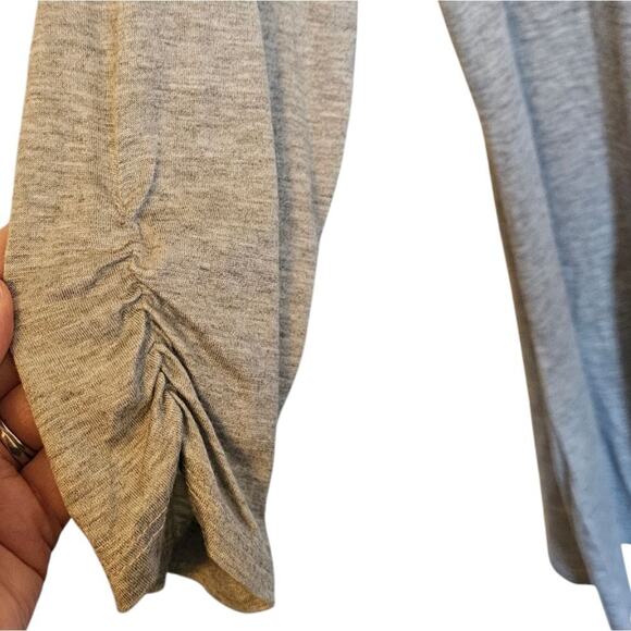 NWT Maurice's Knit Top – Size L – Gray with Cream Lace Casual Romantic Feminine - Picture 3 of 7